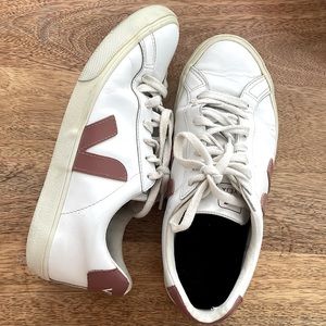 Veja Esplar Dusty Rose Leather Sneakers